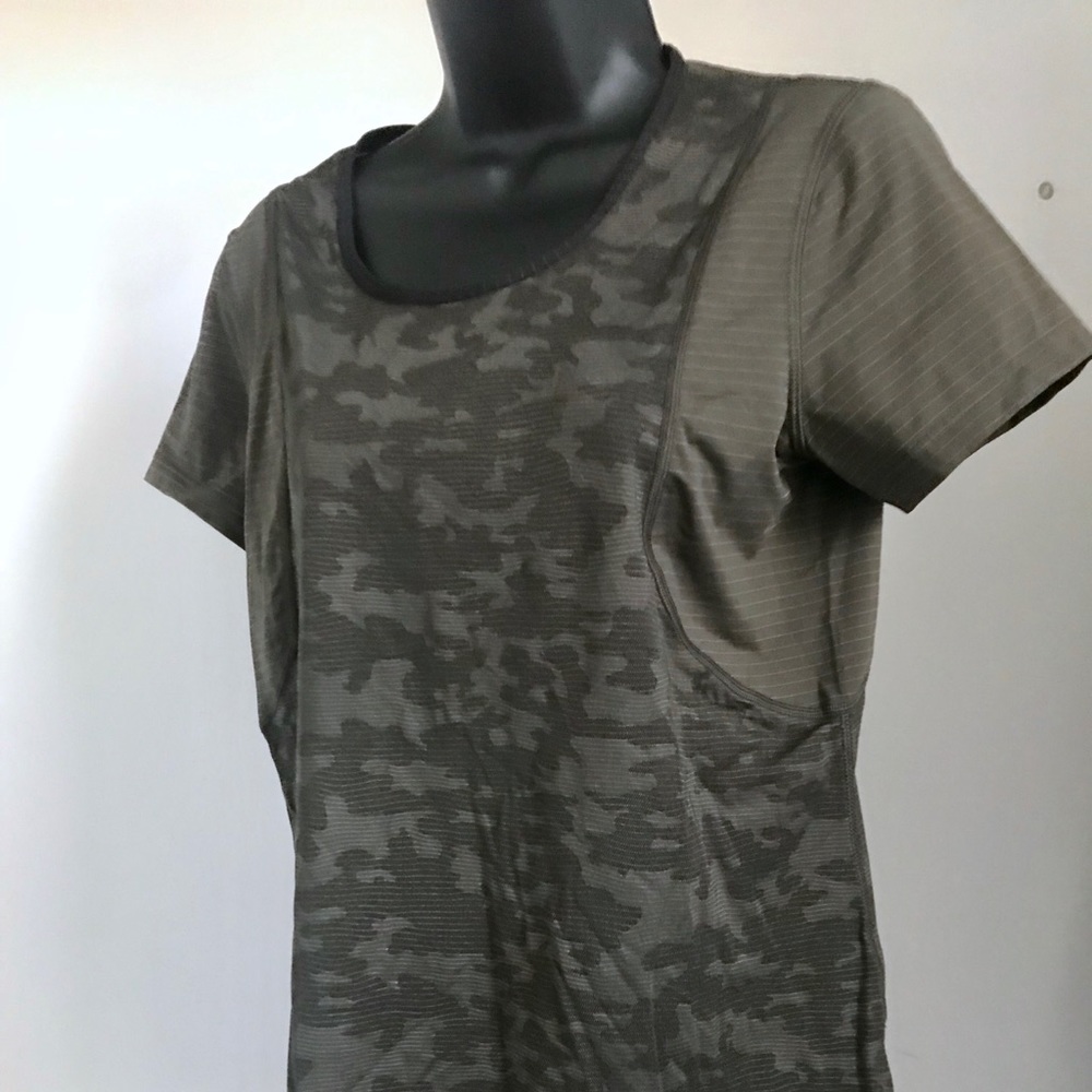 Lululemon Camo Active Tee
